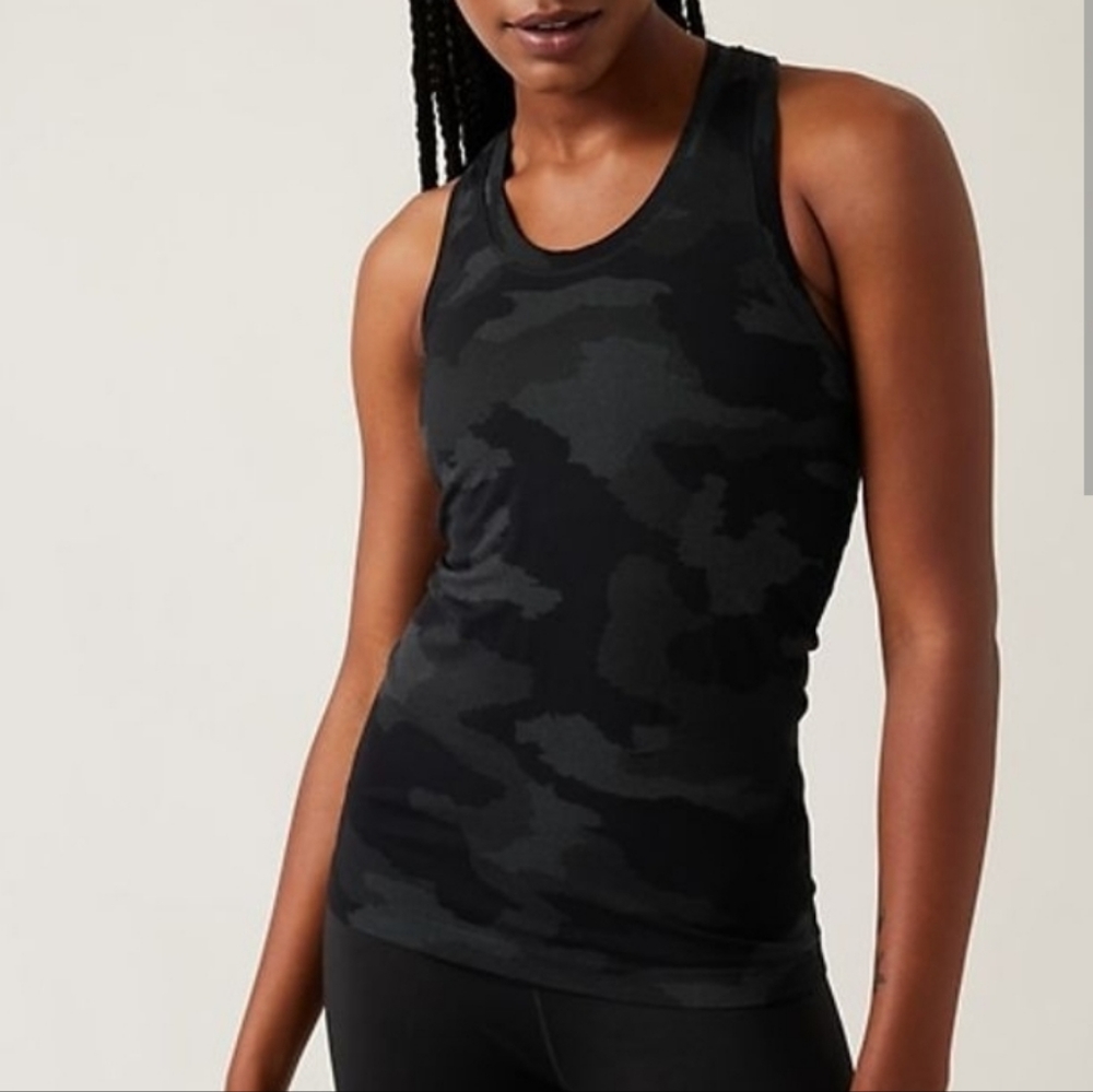 NWOT athleta seamless momentum tank